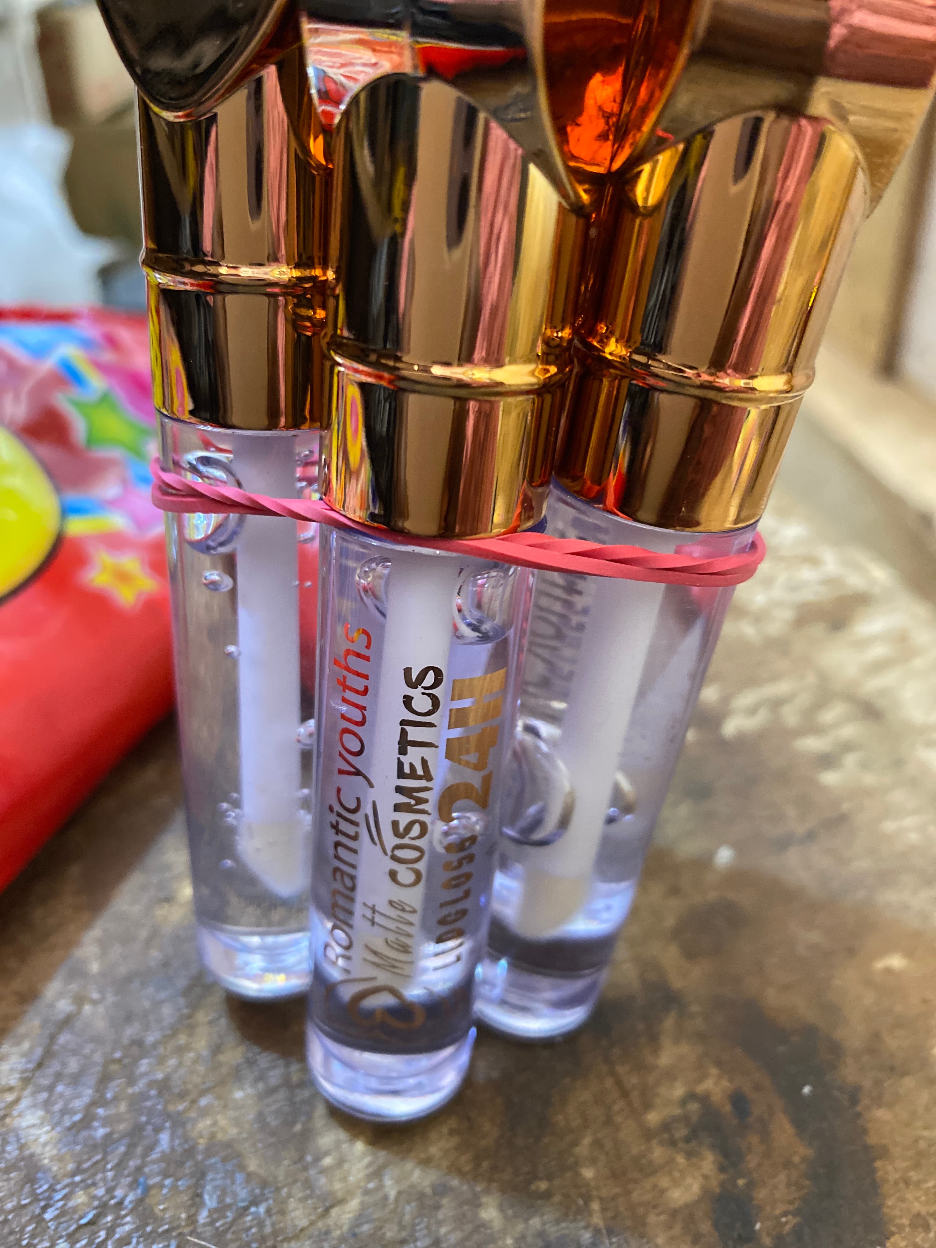 ROMANTIC YOUTH LIP GLOSS